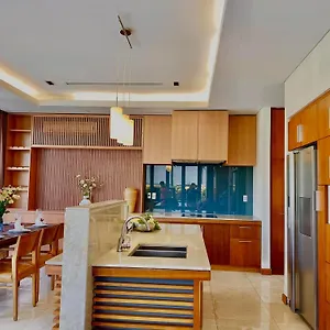 Ocean & Non Nuoc Da Nang